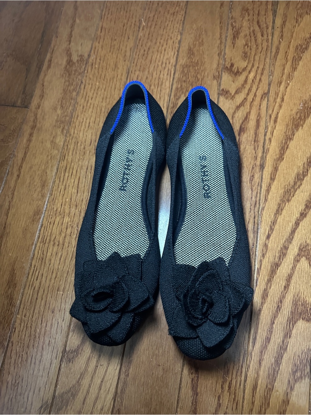 Rothy's Petal Square Black Flats - W8